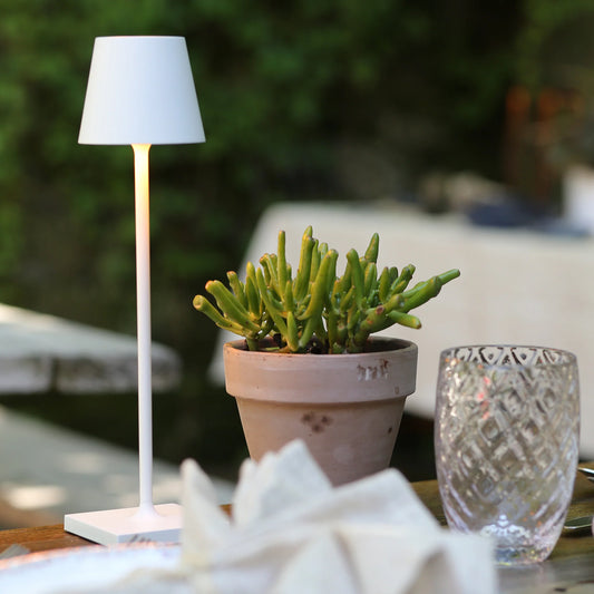 Poldina Micro White Table Lamp – Wireless & Dimmable