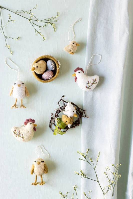 Dreamy Chick Decoration – Yellow