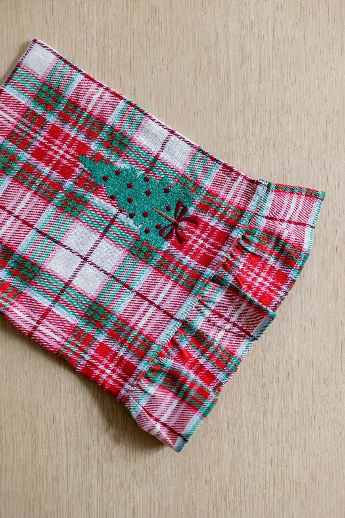 Keukenhanddoeken Angèle Red met notenkraker (set van 2)
