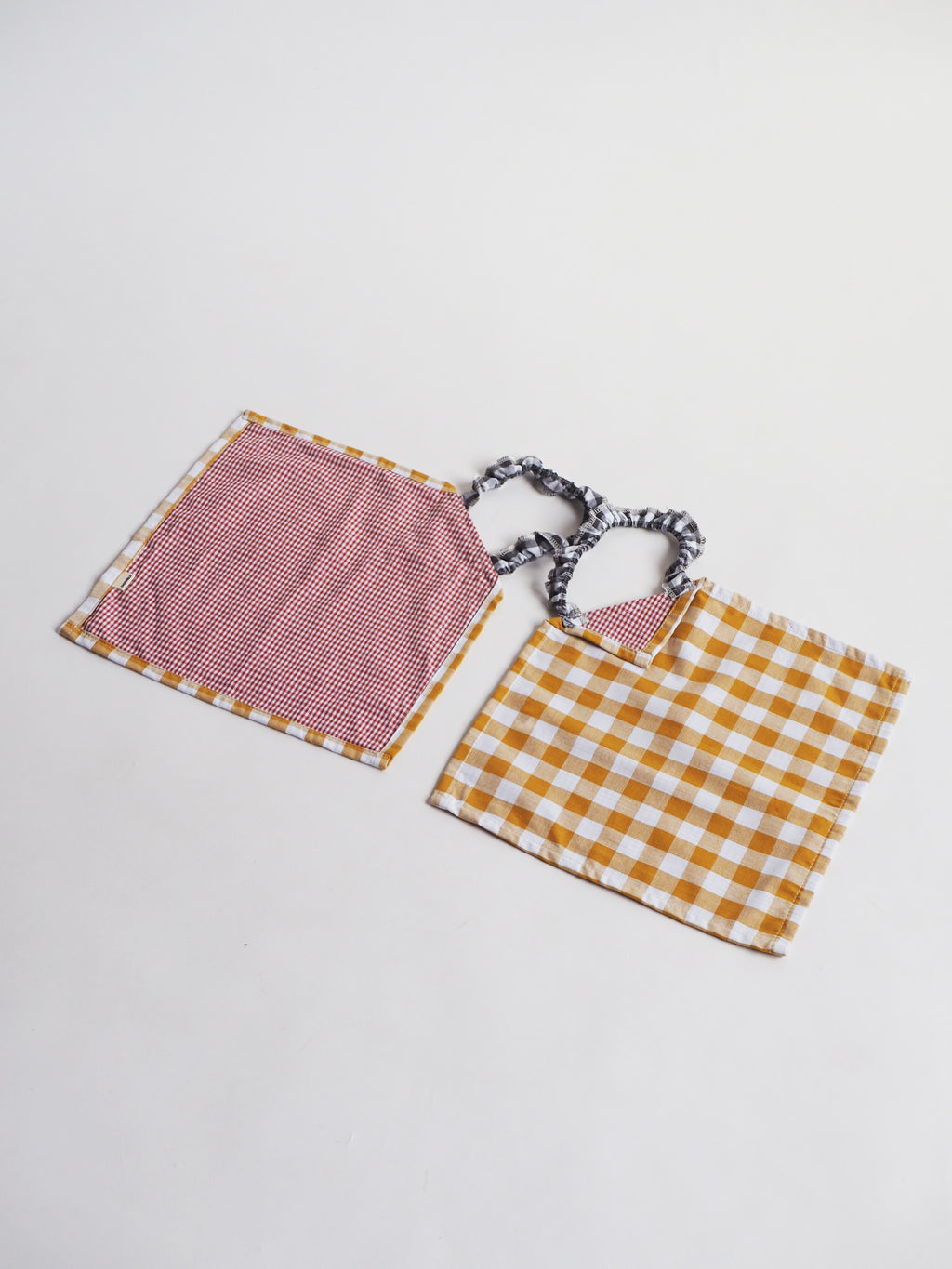 Children's bib 100% cotton - 31 x 31 cm