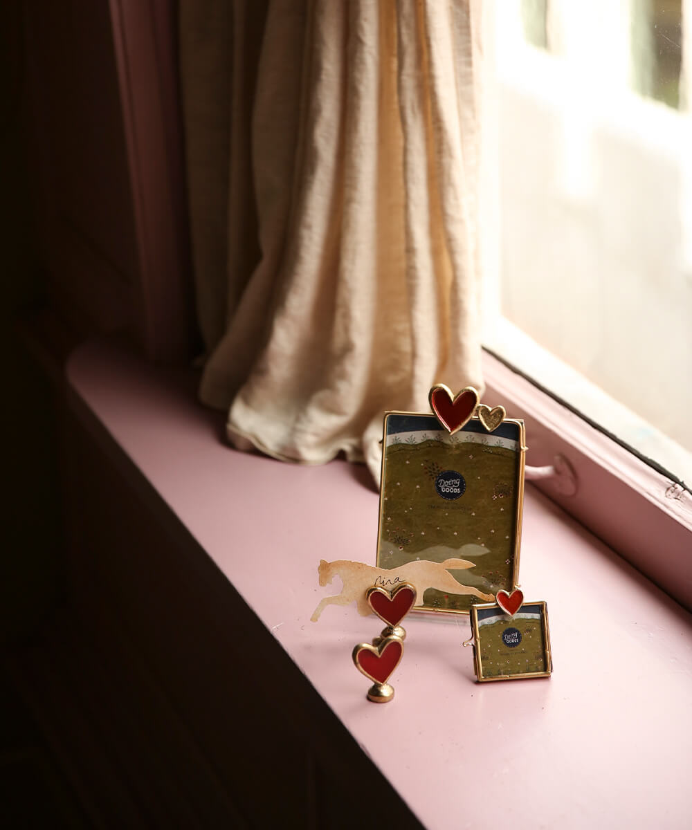 Pyar Hart Photo Frame