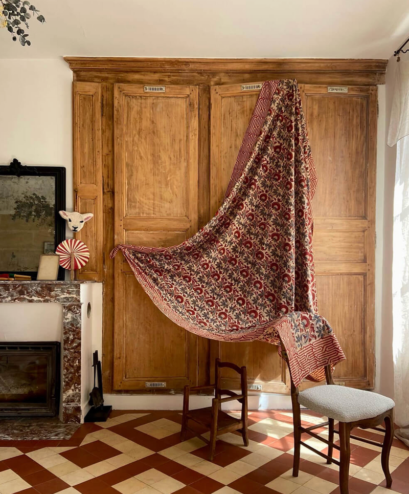 Handbedrukt tafellaken “Willow” -  2 maten