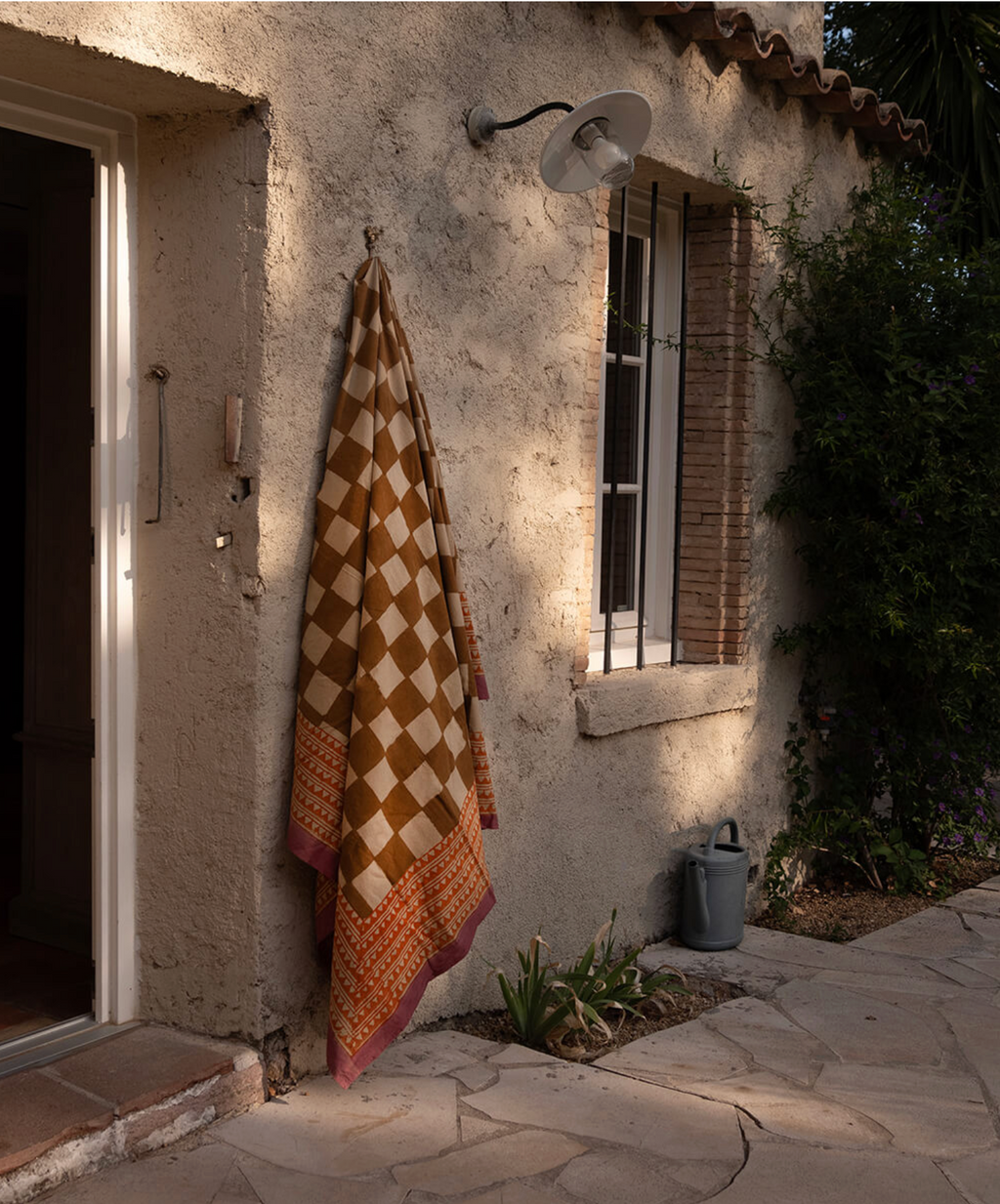 Hand-printed tablecloth "Checkmate" - 2 sizes