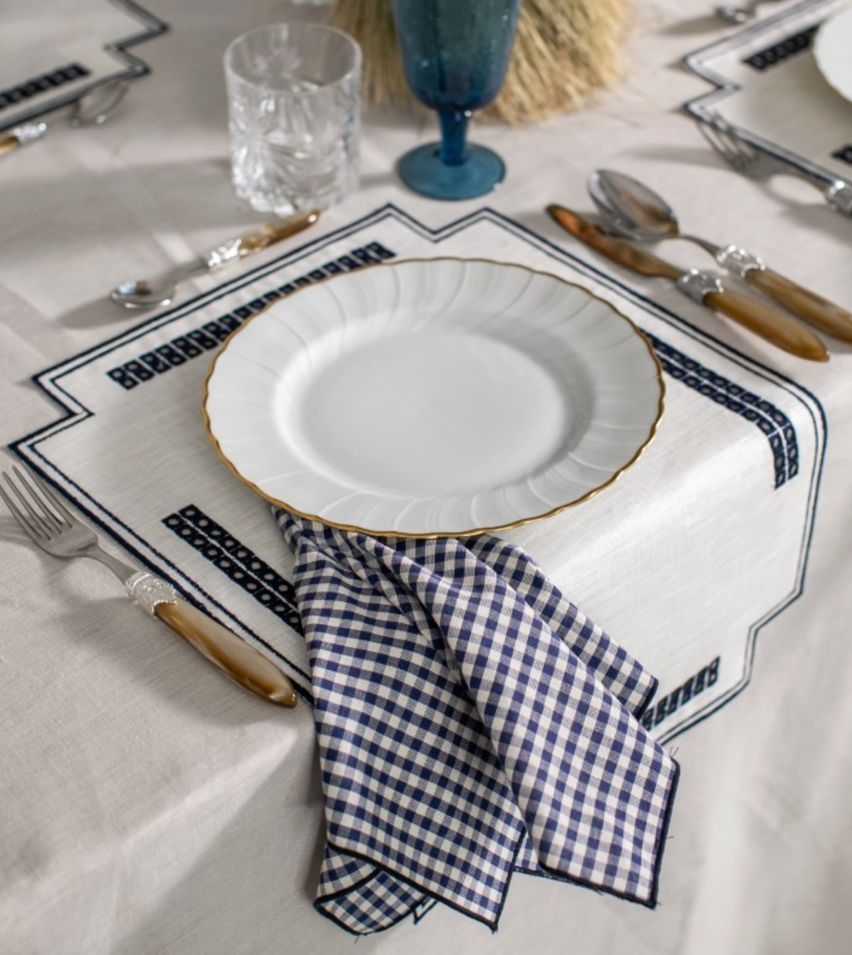 Erica Linnen Placemat - Vlekbestendig - Wit met Blauw (35 x 50cm)