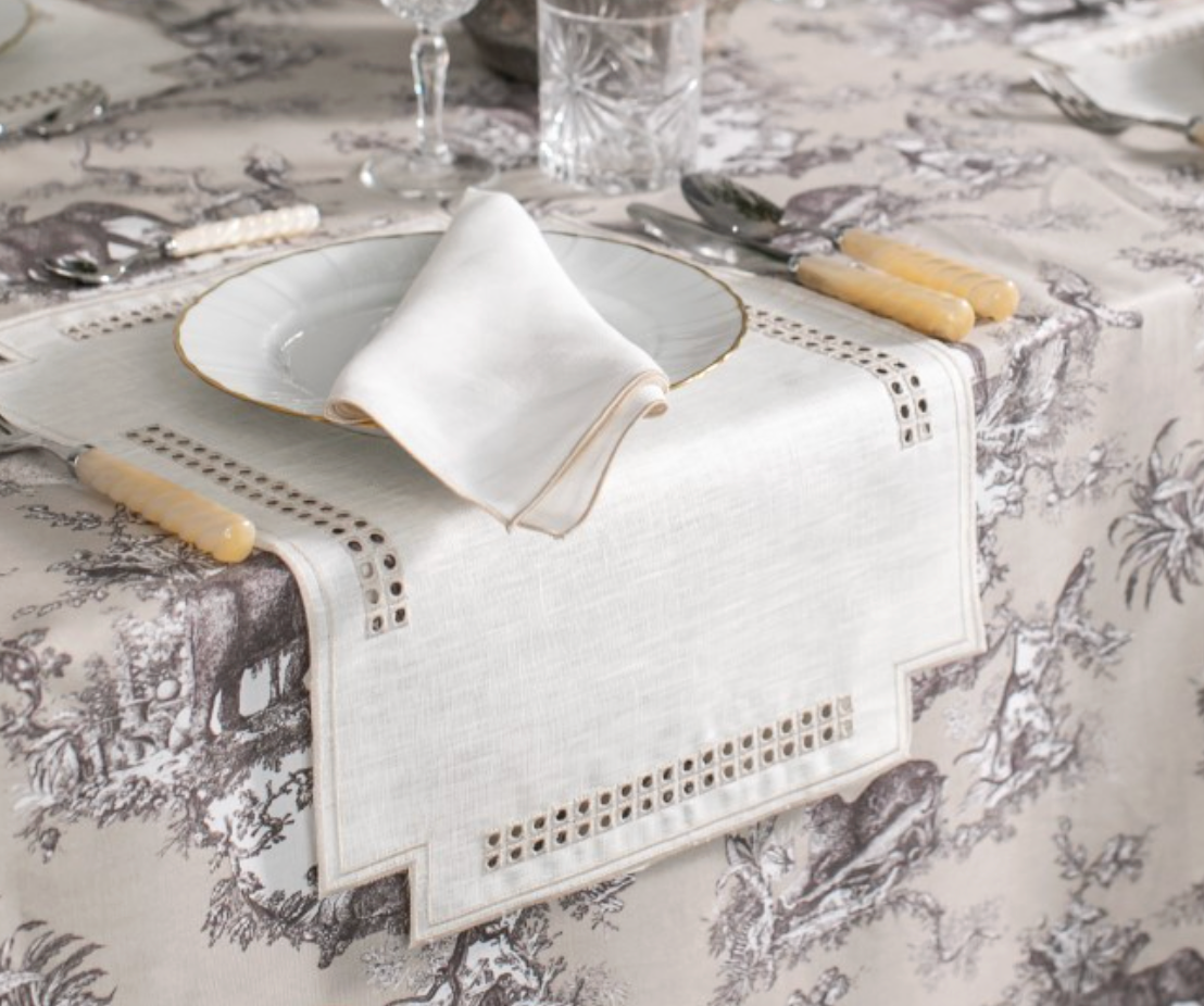 Erica Linen Placemat - Stain Resistant - White with Begie (35 x 50cm)