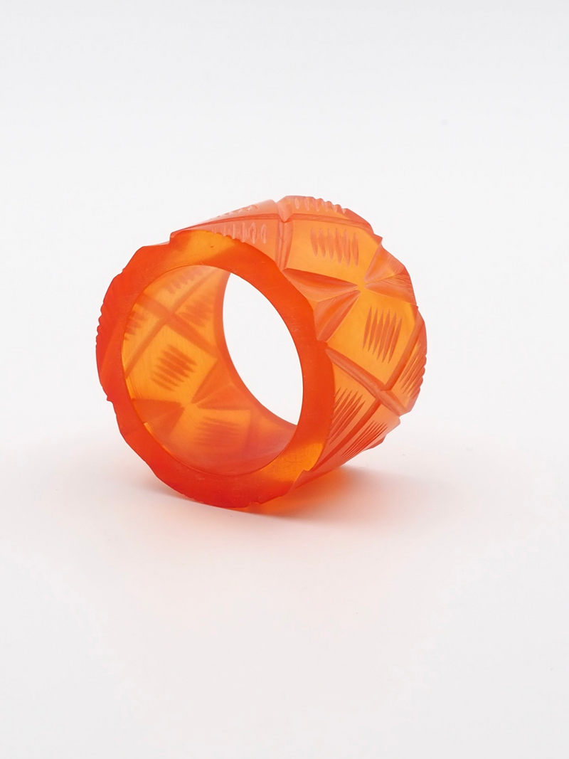 Servetringen – Kleurrijk Harsdesign