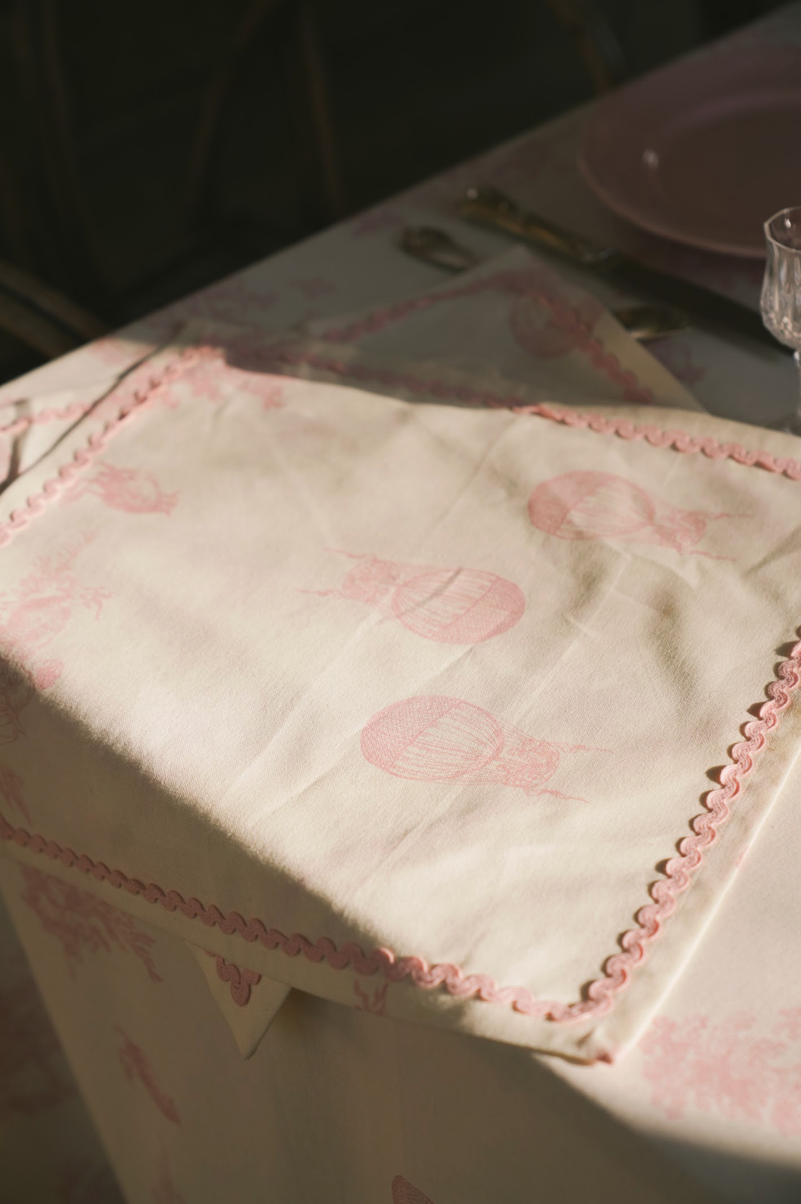 Fabric Napkins - Eugénie Pink (Set of 2) - Pink Toile de Jouy