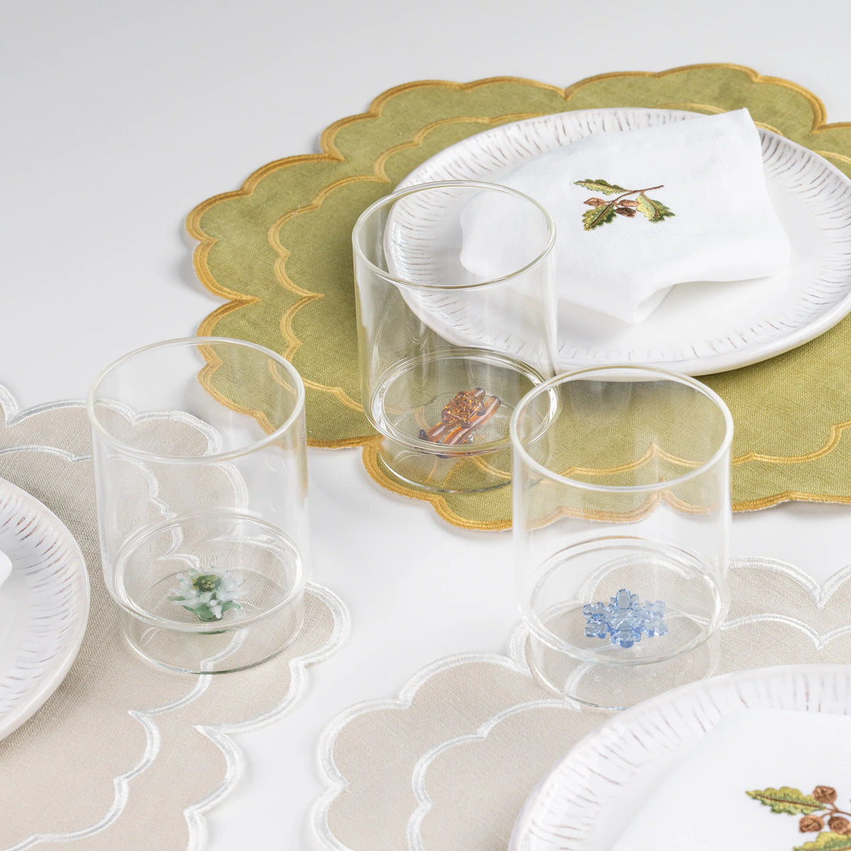Winter Game tumblers op de feesttafel