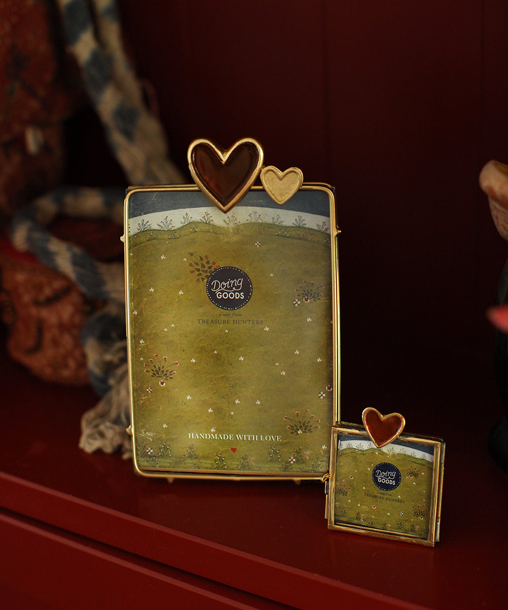 Pyar Hart Photo Frame